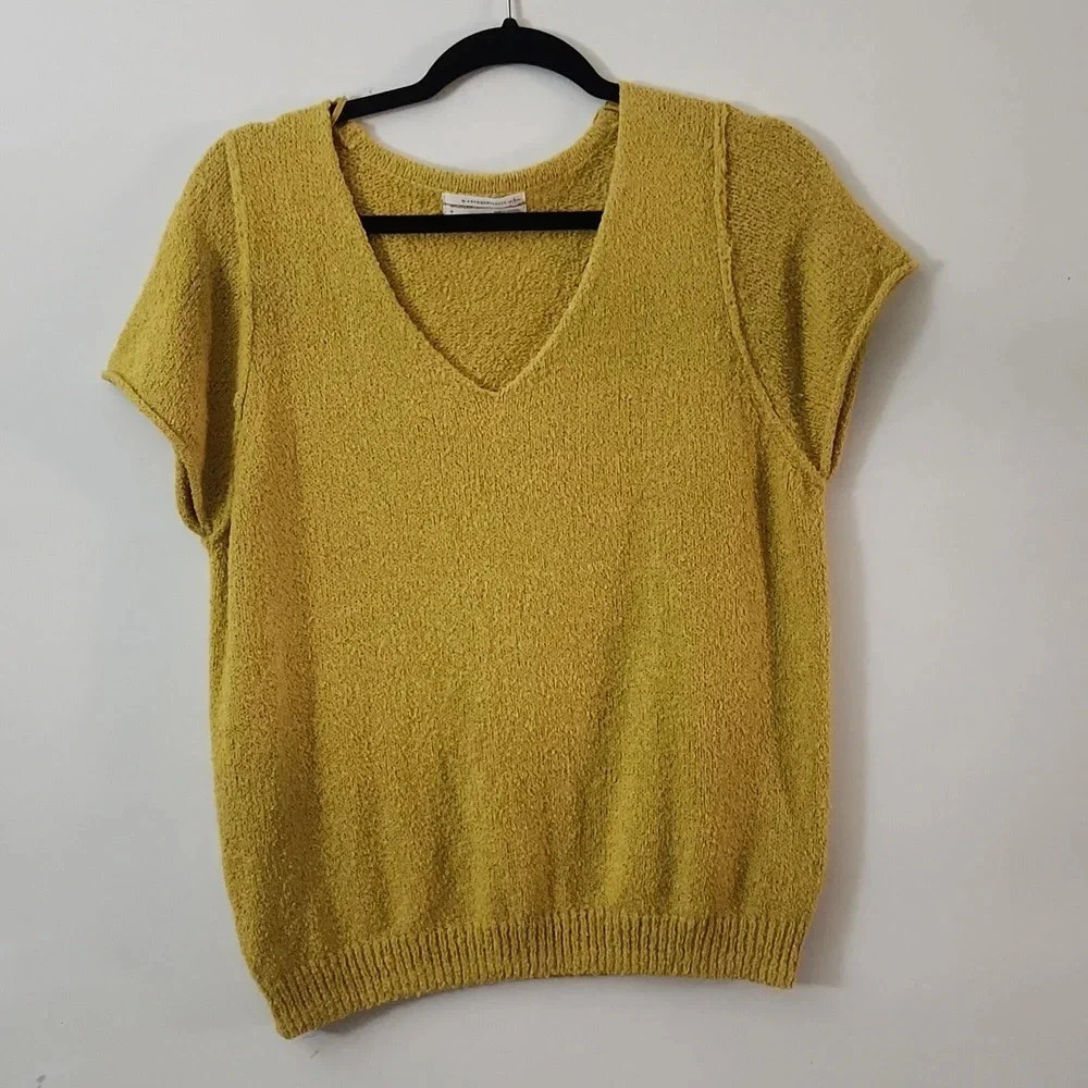 By Anthropologie Valentina short sleeve sweater medium